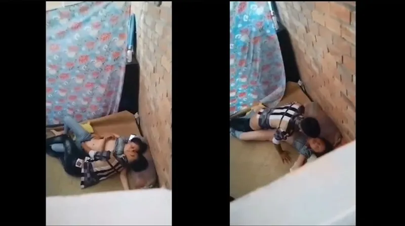 Quay lén hai em tranh thủ buổi trưa